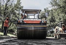 Best Driveway Maintenance Services  in Avon Park, FL